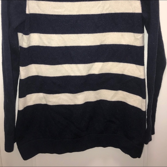 Gap Cardigan - Picture 2 of 3